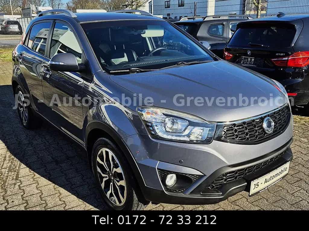Ssangyong Korando 2.2Diesel e-XDi 220 AT AHK LEDER KAMERA 06/2016-photo-1