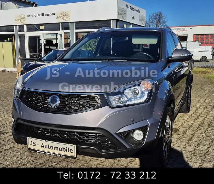 Ssangyong Korando 2.2Diesel e-XDi 220 AT AHK LEDER KAMERA 06/2016-photo-14