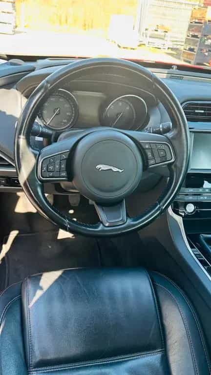 Jaguar XE E-Performance 163PS Portfolio Portfolio 09/2015-photo-5