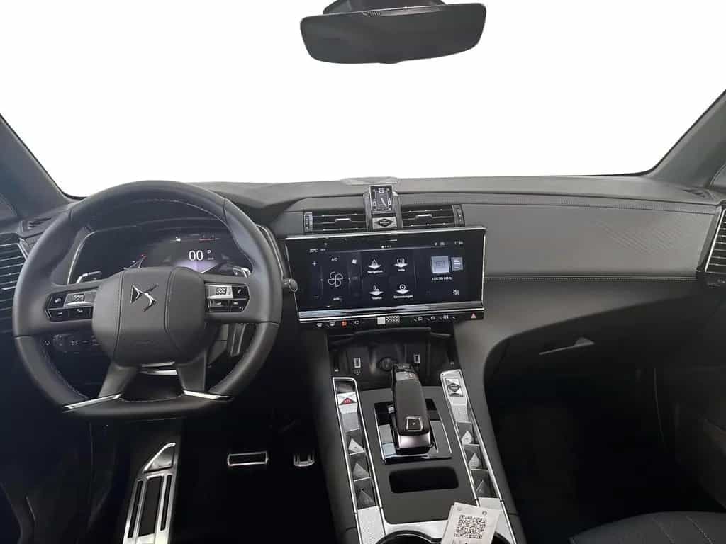 DS Automobiles DS7 (Crossback) DS7 Crossback ÉTOILE Diesel 130PS Comfort-Paket 02/2026-photo-8