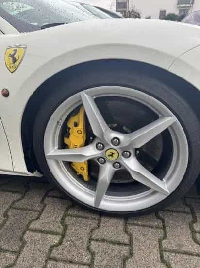 Ferrari 488 GTB Kamera Carbon  dt. Auto u.frei 03/2017-photo-16