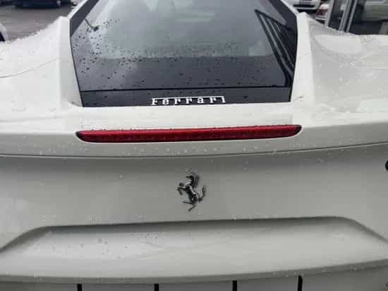 Ferrari 488 GTB Kamera Carbon  dt. Auto u.frei 03/2017-photo-18