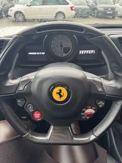 Ferrari 488 GTB Kamera Carbon  dt. Auto u.frei 03/2017-photo-20