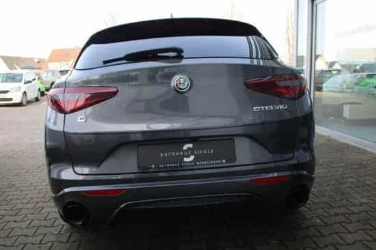 Alfa Romeo Stelvio 2.2 JTDM Veloce Q4 Leder ACC Pano Navi K 07/2022-photo-4