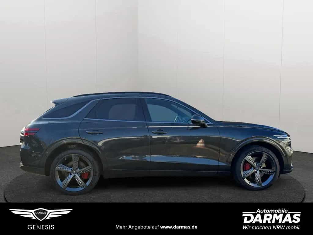 Genesis GV70 2.2D AWD Sport HUD LED Nappa Leder 21" 11/2024-photo-3