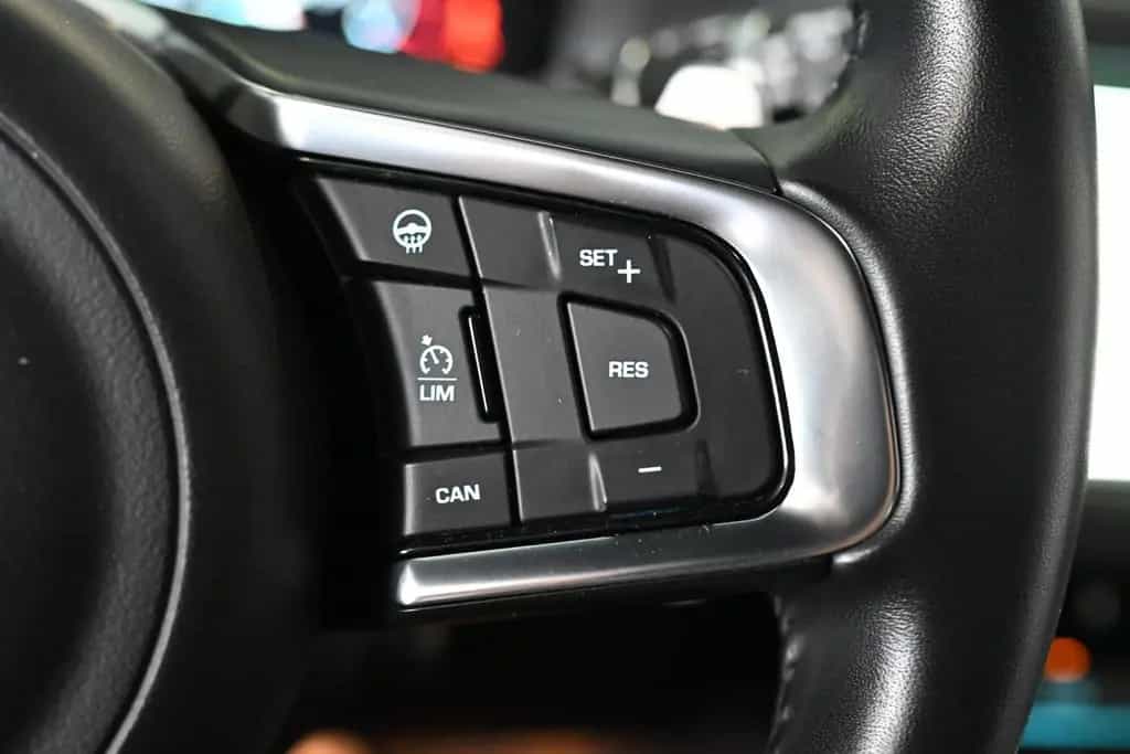 Jaguar XF D300 S Kombi LED Sportsitze Winter-Paket 04/2019-photo-16