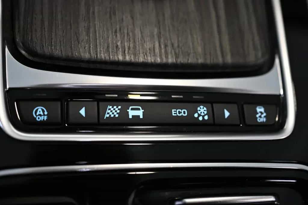 Jaguar XF D300 S Kombi LED Sportsitze Winter-Paket 04/2019-photo-26