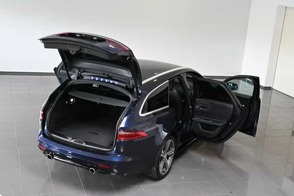 Jaguar XF D300 S Kombi LED Sportsitze Winter-Paket 04/2019-photo-5