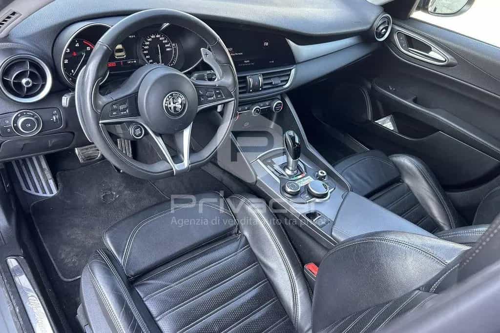 Alfa Romeo Giulia ROMEO Giulia 2.2 Turbodiesel 210 CV AT8 AWD 07/2017-photo-7