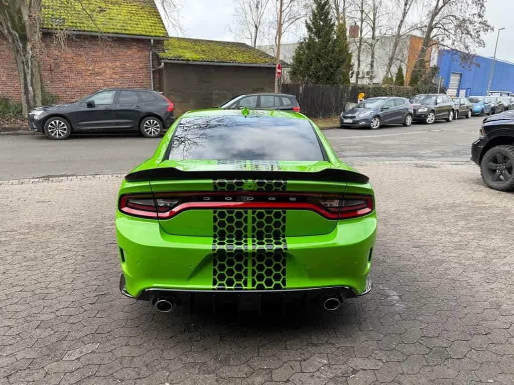 Dodge 392 SRT*V8*SCAT BACK*BREMBO*GARANTIE*NAVI*VOLL* 05/2018-photo-23