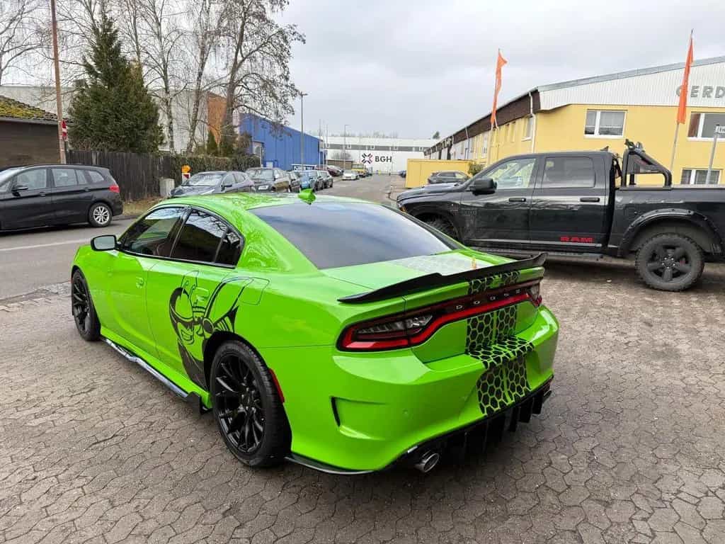 Dodge 392 SRT*V8*SCAT BACK*BREMBO*GARANTIE*NAVI*VOLL* 05/2018-photo-25