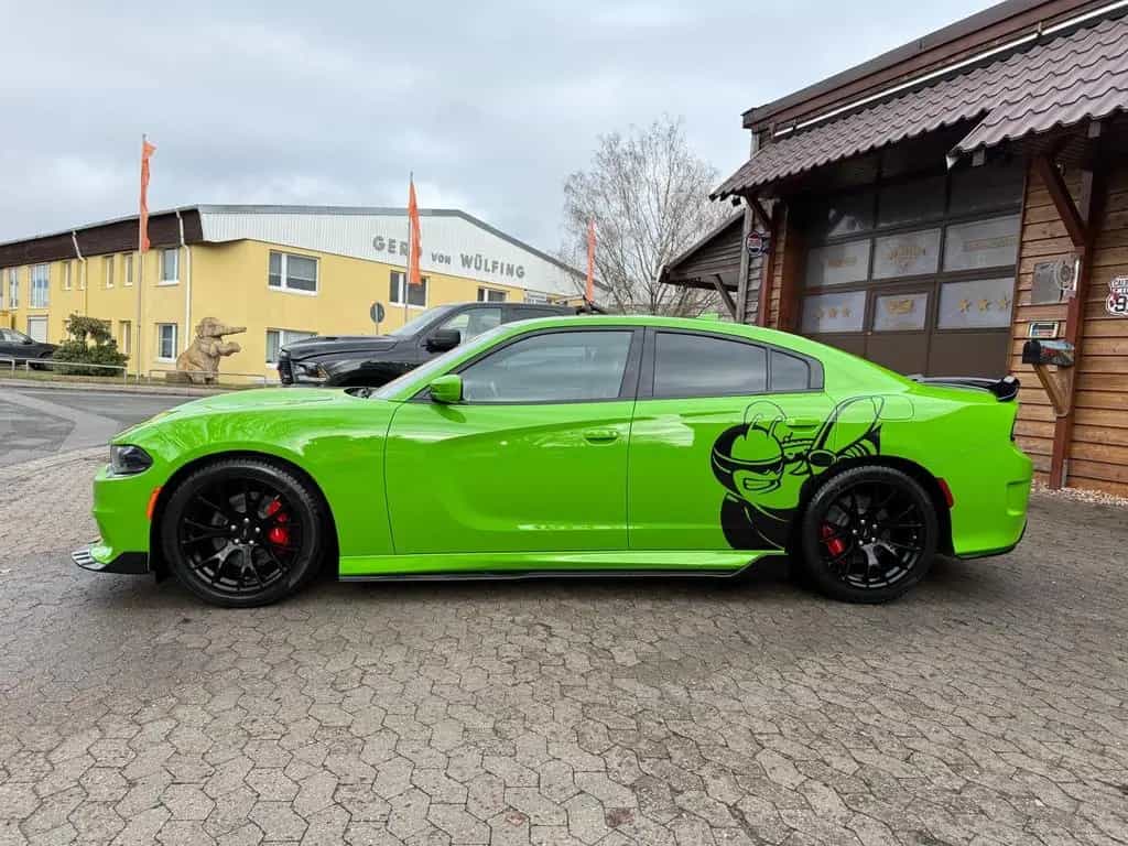 Dodge 392 SRT*V8*SCAT BACK*BREMBO*GARANTIE*NAVI*VOLL* 05/2018-photo-29