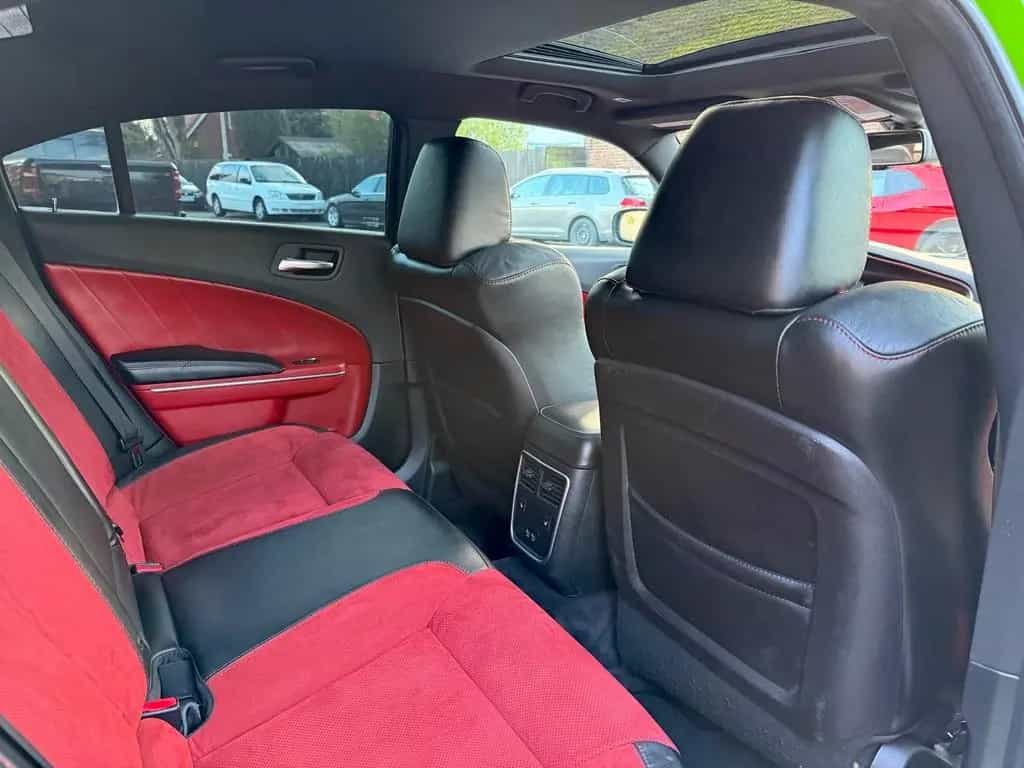 Dodge 392 SRT*V8*SCAT BACK*BREMBO*GARANTIE*NAVI*VOLL* 05/2018-photo-37