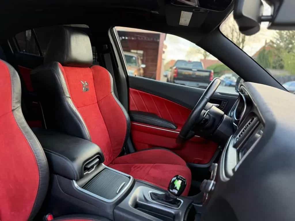Dodge 392 SRT*V8*SCAT BACK*BREMBO*GARANTIE*NAVI*VOLL* 05/2018-photo-42