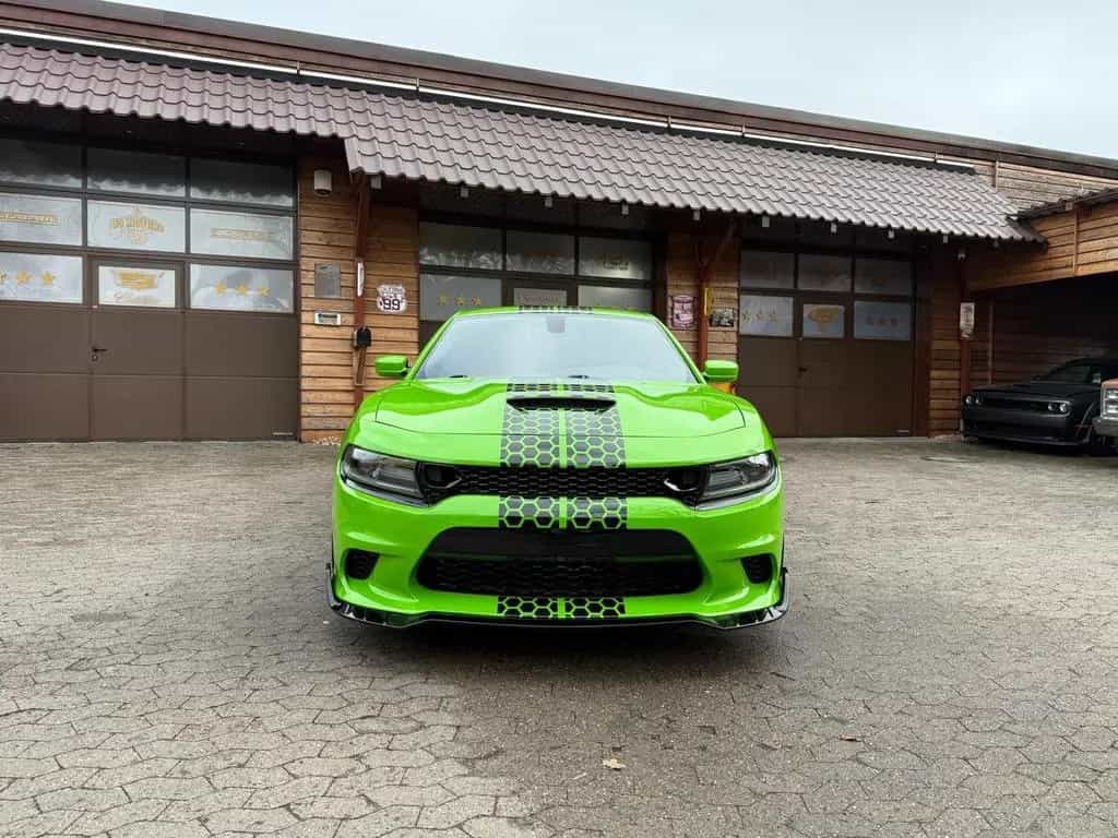 Dodge 392 SRT*V8*SCAT BACK*BREMBO*GARANTIE*NAVI*VOLL* 05/2018-photo-8