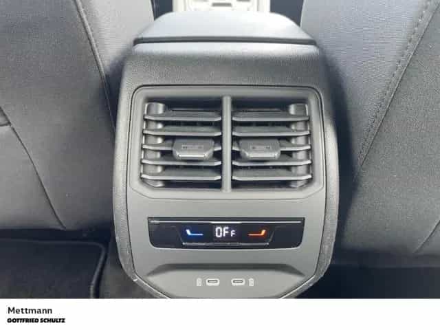 Seat Leon Sportstourer 2.0 TDI STYLE DSG LED NAVI PDC 01/2024-photo-15