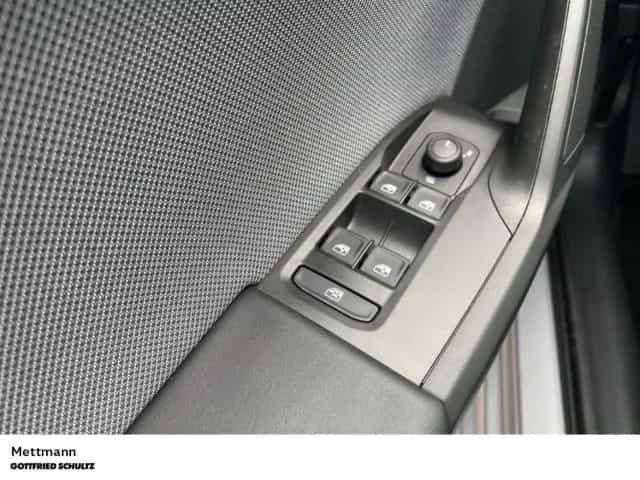 Seat Leon Sportstourer 2.0 TDI STYLE DSG LED NAVI PDC 01/2024-photo-8