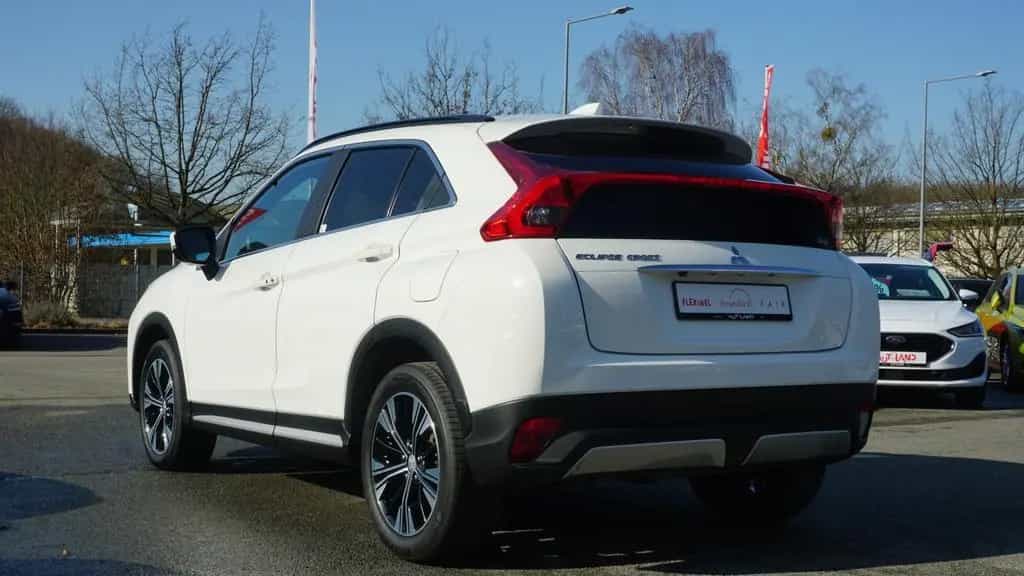 Mitsubishi Eclipse Cross Plus 4WD AWD LED Navi ACC 360° PDC 10/2019-photo-2