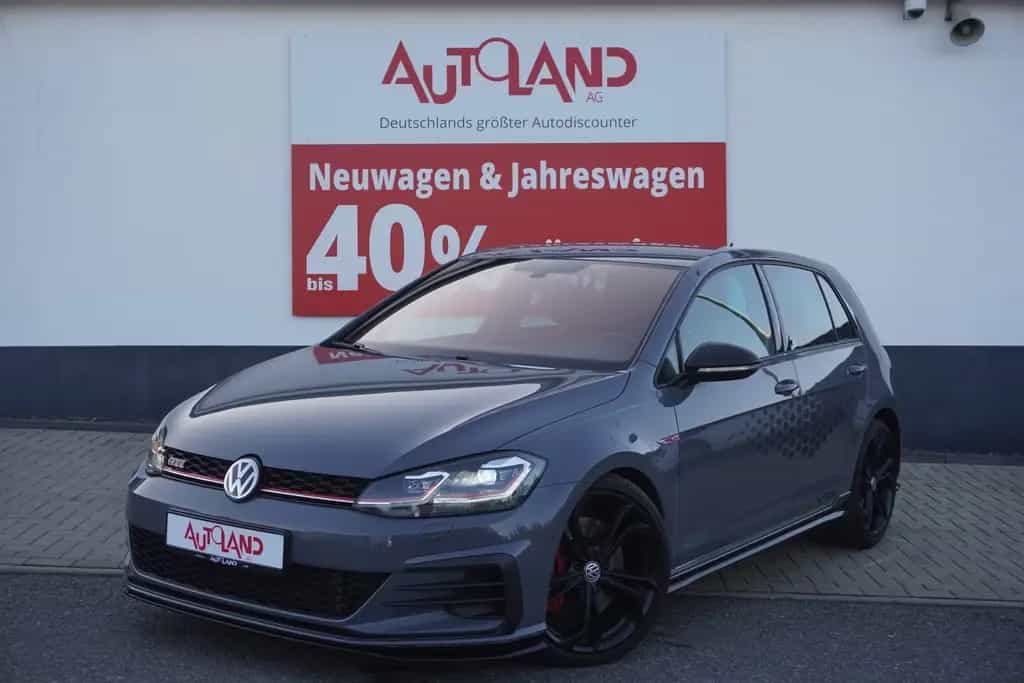 Volkswagen Golf 2.0 TSI GTI TCR LED Navi Reifnitz Dynaudio 05/2019-photo-1