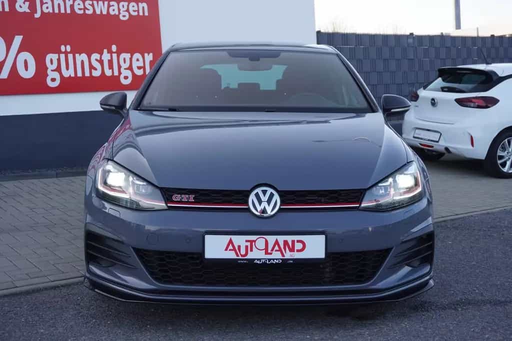 Volkswagen Golf 2.0 TSI GTI TCR LED Navi Reifnitz Dynaudio 05/2019-photo-6