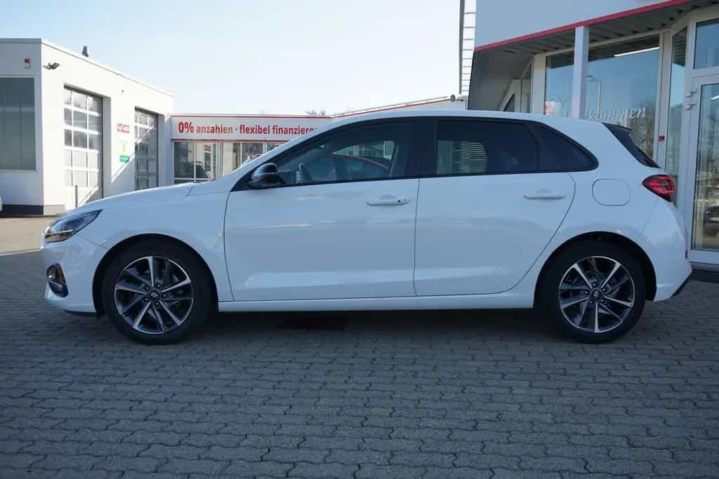Hyundai i30 1.0 T-GDI Edition 30+ LED Navi Kamera 12/2021-photo-3