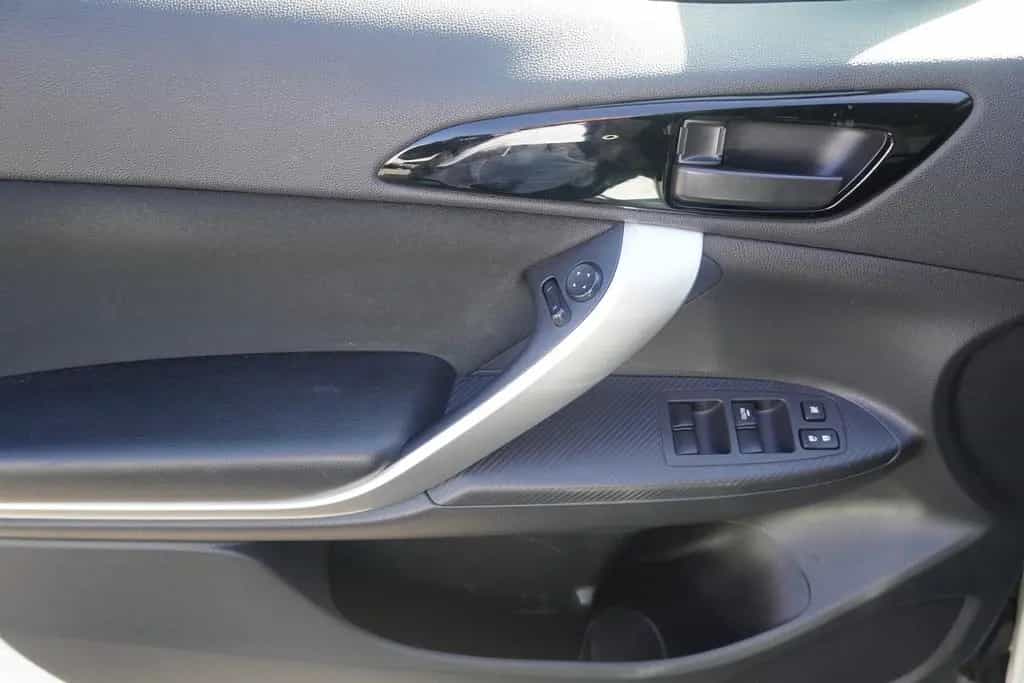 Mitsubishi Eclipse Cross 1.5 T-MIVEC Active 2WD 11/2018-photo-10