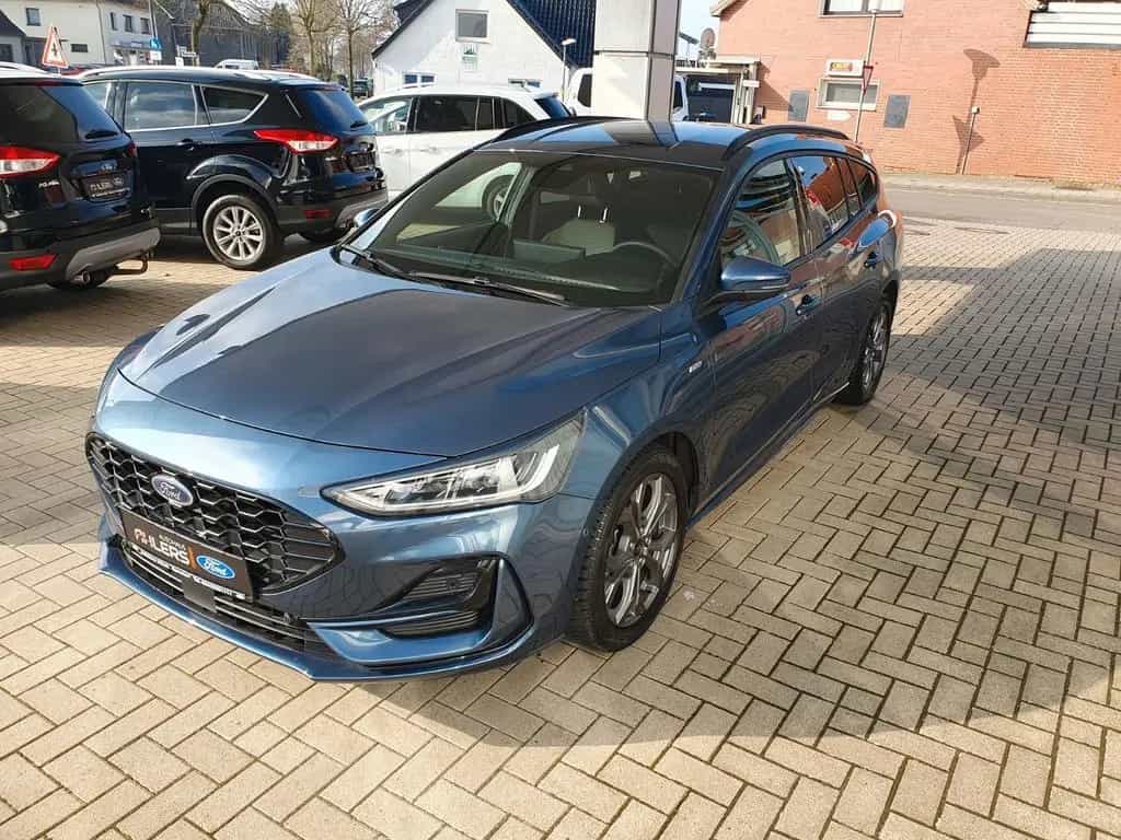 Ford Focus Turnier ST-Line 07/2022-photo-0