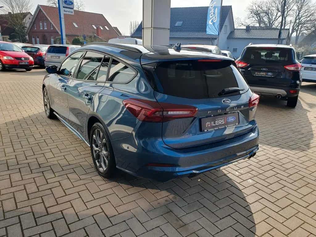 Ford Focus Turnier ST-Line 07/2022-photo-1
