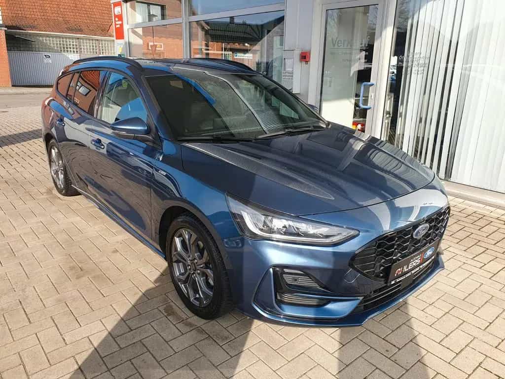 Ford Focus Turnier ST-Line 07/2022-photo-2