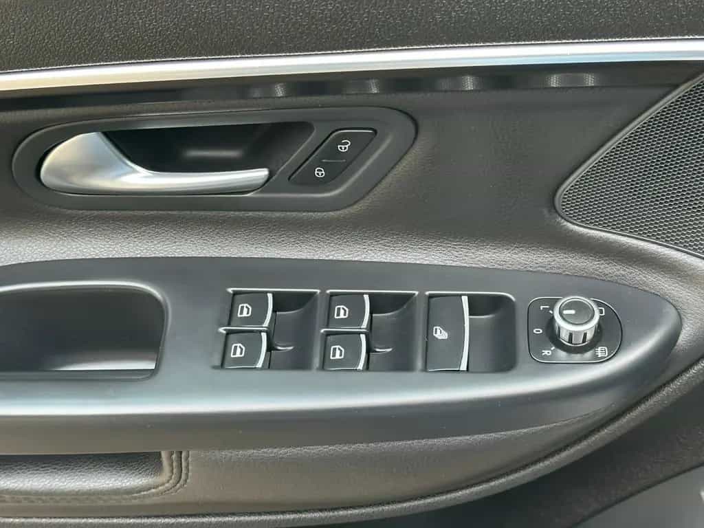Volkswagen Eos 2.0 TSI DSG Exclusive*Leder*AC*SHz*Kamera*BT 05/2013-photo-34