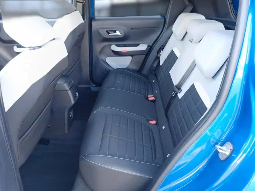 Citroën C3 110 48V HYBRID MAX 02/2026-photo-17