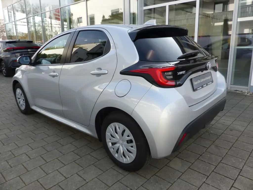 Toyota Yaris 1.5 VVT-iE Kamera LED CarPlay DAB NS SHZ 04/2021-photo-1