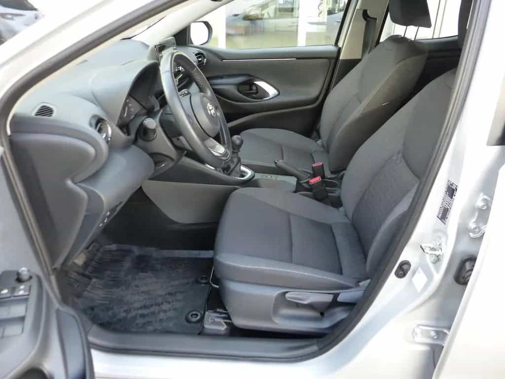 Toyota Yaris 1.5 VVT-iE Kamera LED CarPlay DAB NS SHZ 04/2021-photo-11