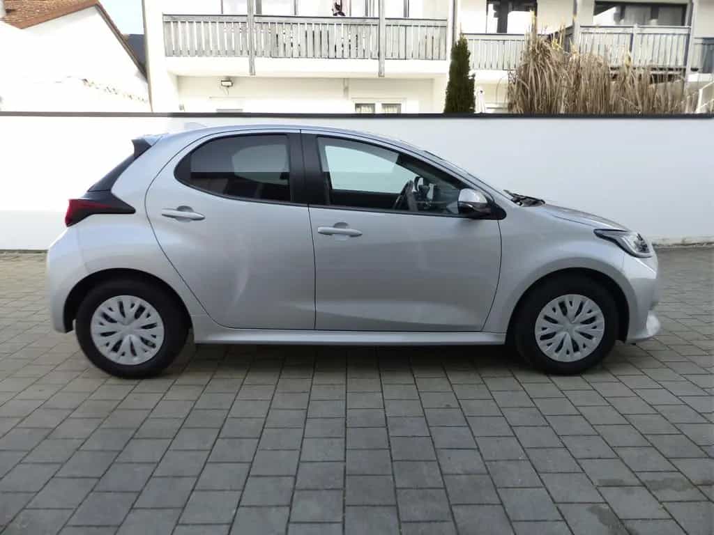 Toyota Yaris 1.5 VVT-iE Kamera LED CarPlay DAB NS SHZ 04/2021-photo-17