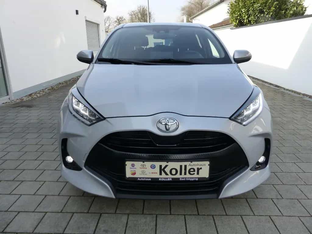 Toyota Yaris 1.5 VVT-iE Kamera LED CarPlay DAB NS SHZ 04/2021-photo-4
