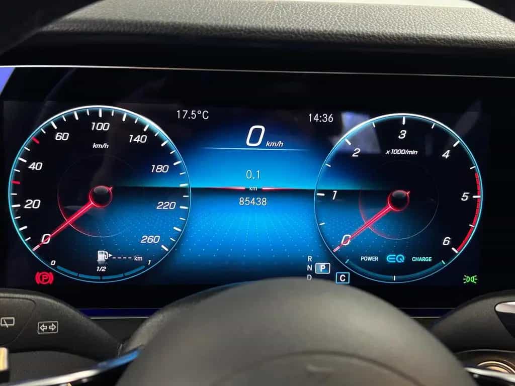 Mercedes-Benz E 300 d T 4M Multibeam 360° Burmester Distronic+ 10/2021-photo-9