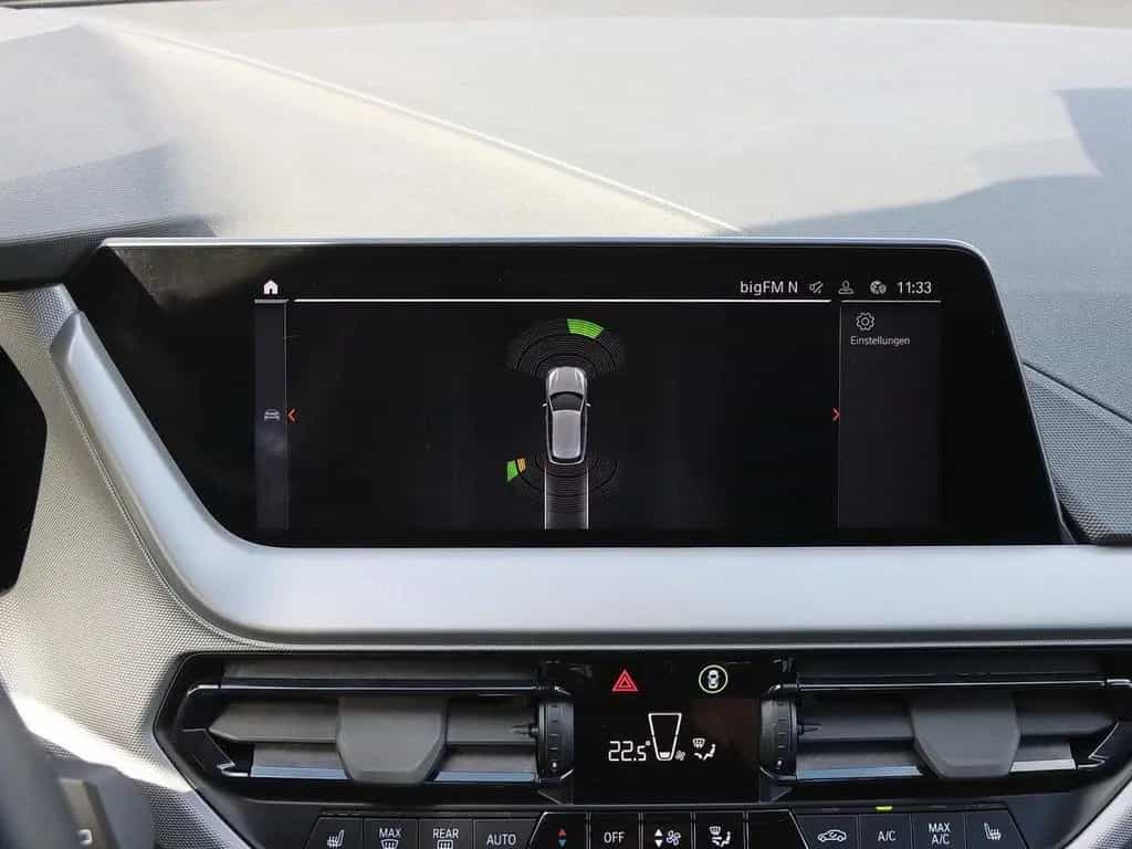 BMW 1 Series 118i Advantage PDC Sitzheizung Alu 12/2022-photo-12
