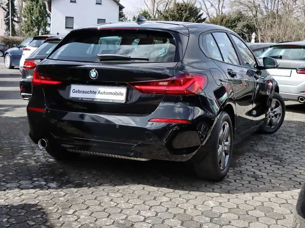 BMW 1 Series 118i Advantage PDC Sitzheizung Alu 12/2022-photo-2