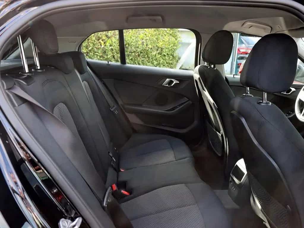 BMW 1 Series 118i Advantage PDC Sitzheizung Alu 12/2022-photo-7