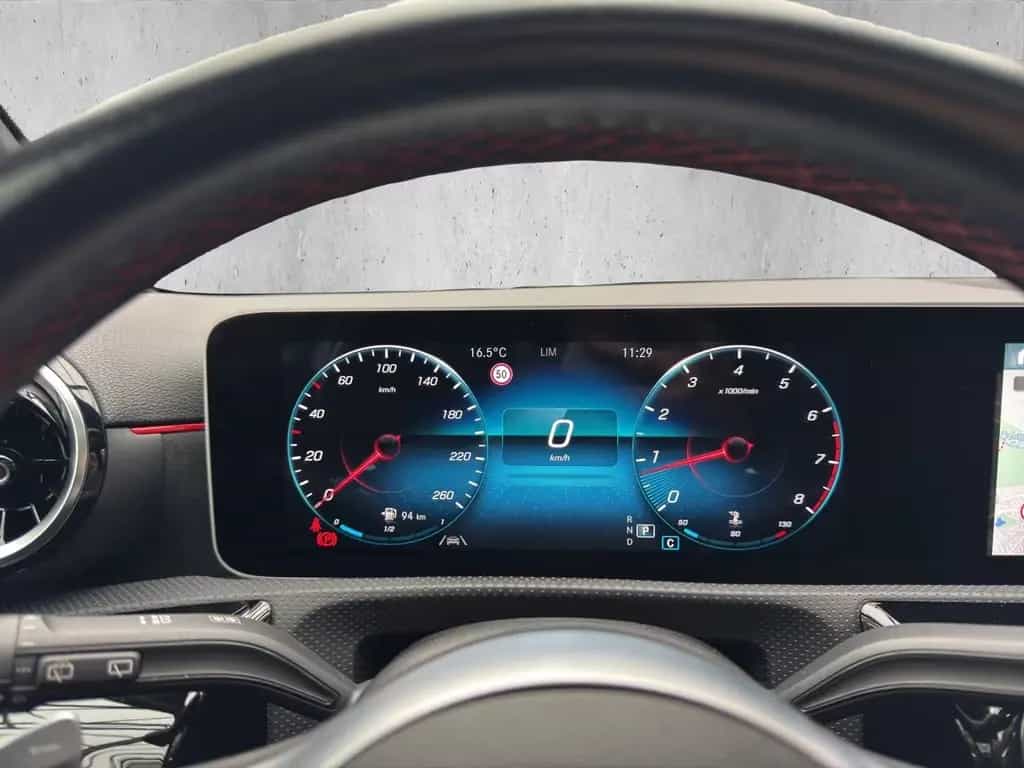 Mercedes-Benz A 220 AMG Line KeyLess+LED+Navi+Pano+SD+SHZ+LM 06/2019-photo-13