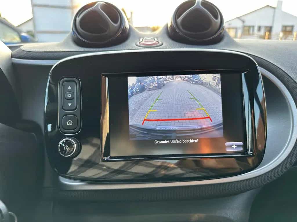 Smart ForTwo Cabrio Brabus 109PS-LED-NAVI-JBL-KAM 06/2018-photo-15
