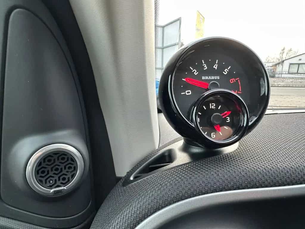Smart ForTwo Cabrio Brabus 109PS-LED-NAVI-JBL-KAM 06/2018-photo-16