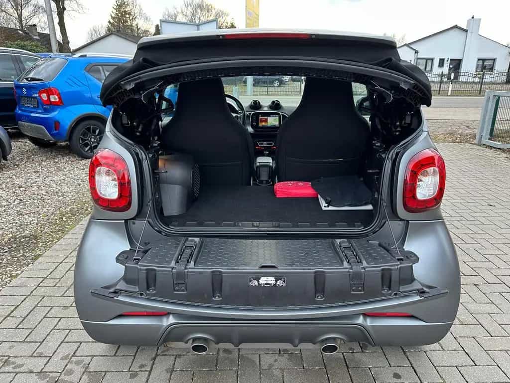 Smart ForTwo Cabrio Brabus 109PS-LED-NAVI-JBL-KAM 06/2018-photo-20