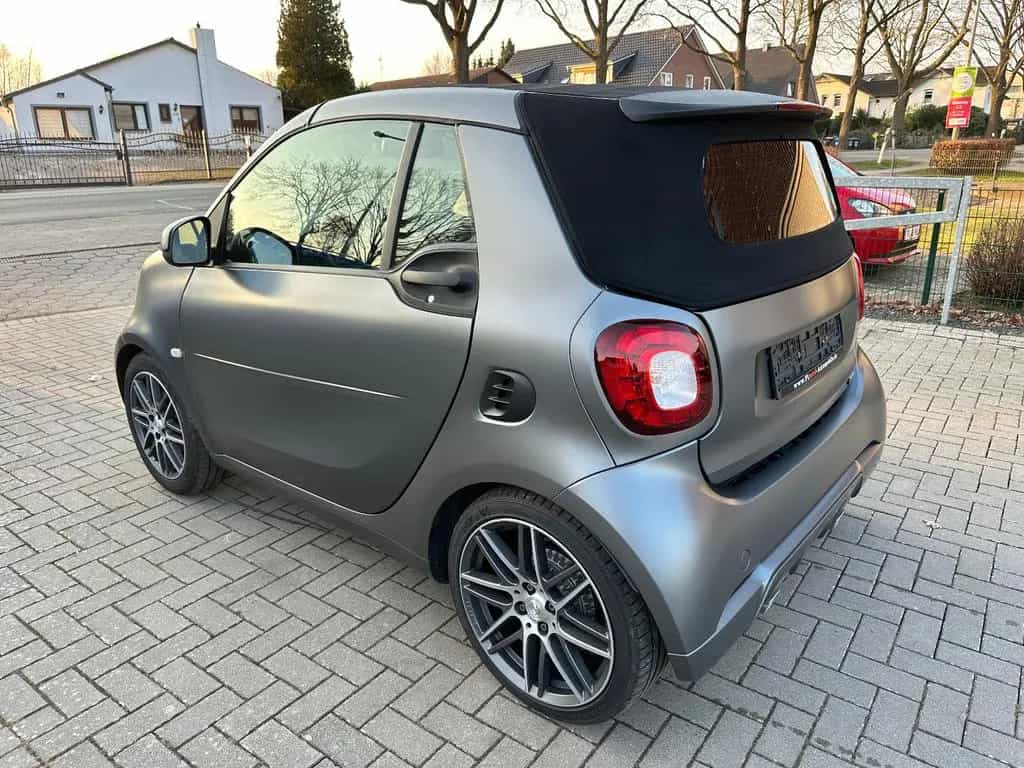 Smart ForTwo Cabrio Brabus 109PS-LED-NAVI-JBL-KAM 06/2018-photo-3