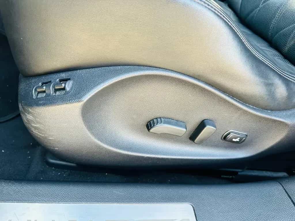 Infiniti FX FX30d GT/ Guter Zustand/ Neu TÜV 04/2012-photo-25