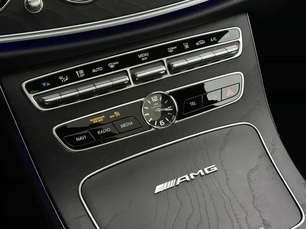 Mercedes-Benz E-Class AMG 4M NIGHT ALL BLACK DRIVERS#SH#HUD#AHK 04/2019-photo-14