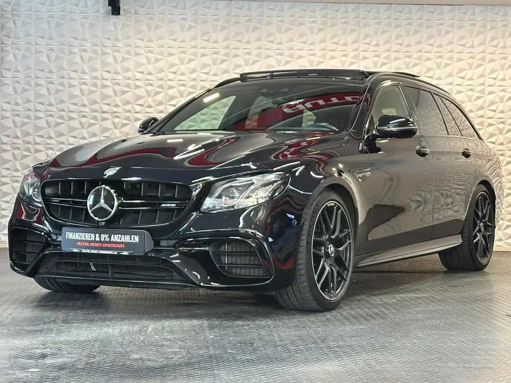Mercedes-Benz E-Class AMG 4M NIGHT ALL BLACK DRIVERS#SH#HUD#AHK 04/2019-photo-3