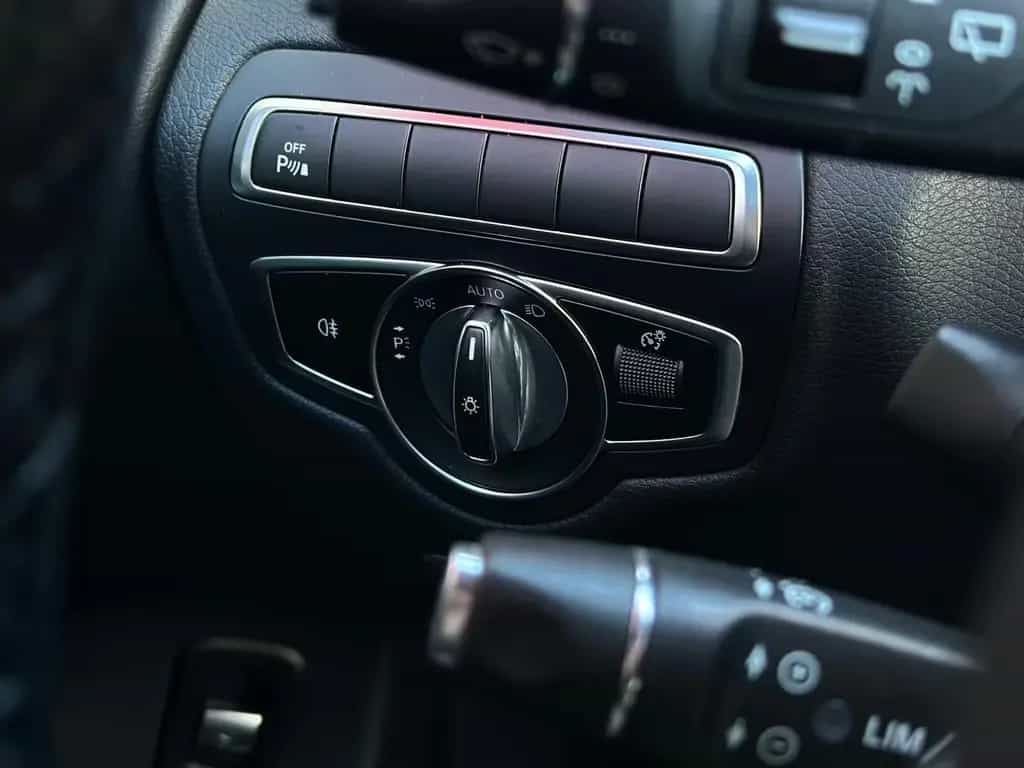 Mercedes-Benz GLC 63 AMG 4M NIGHT* LED#SHZ#LUFT#PDC#NAVI#KEYL 04/2019-photo-17