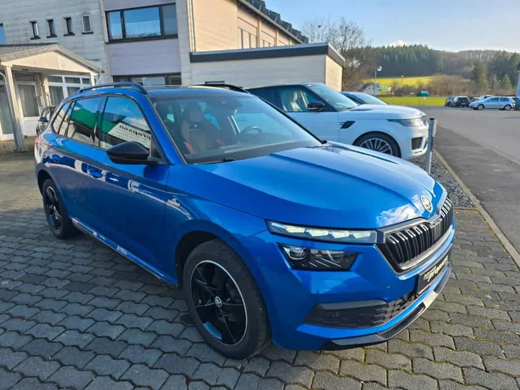 Skoda Kamiq 1.5 TSI Monte Carlo AHK ACC VIRTUAL KAM 10/2020-photo-4