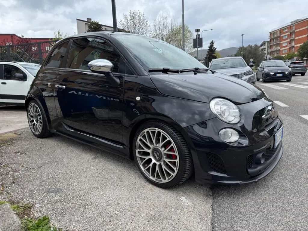 Abarth 500 1.4 Turbo T-Jet 05/2011-photo-1